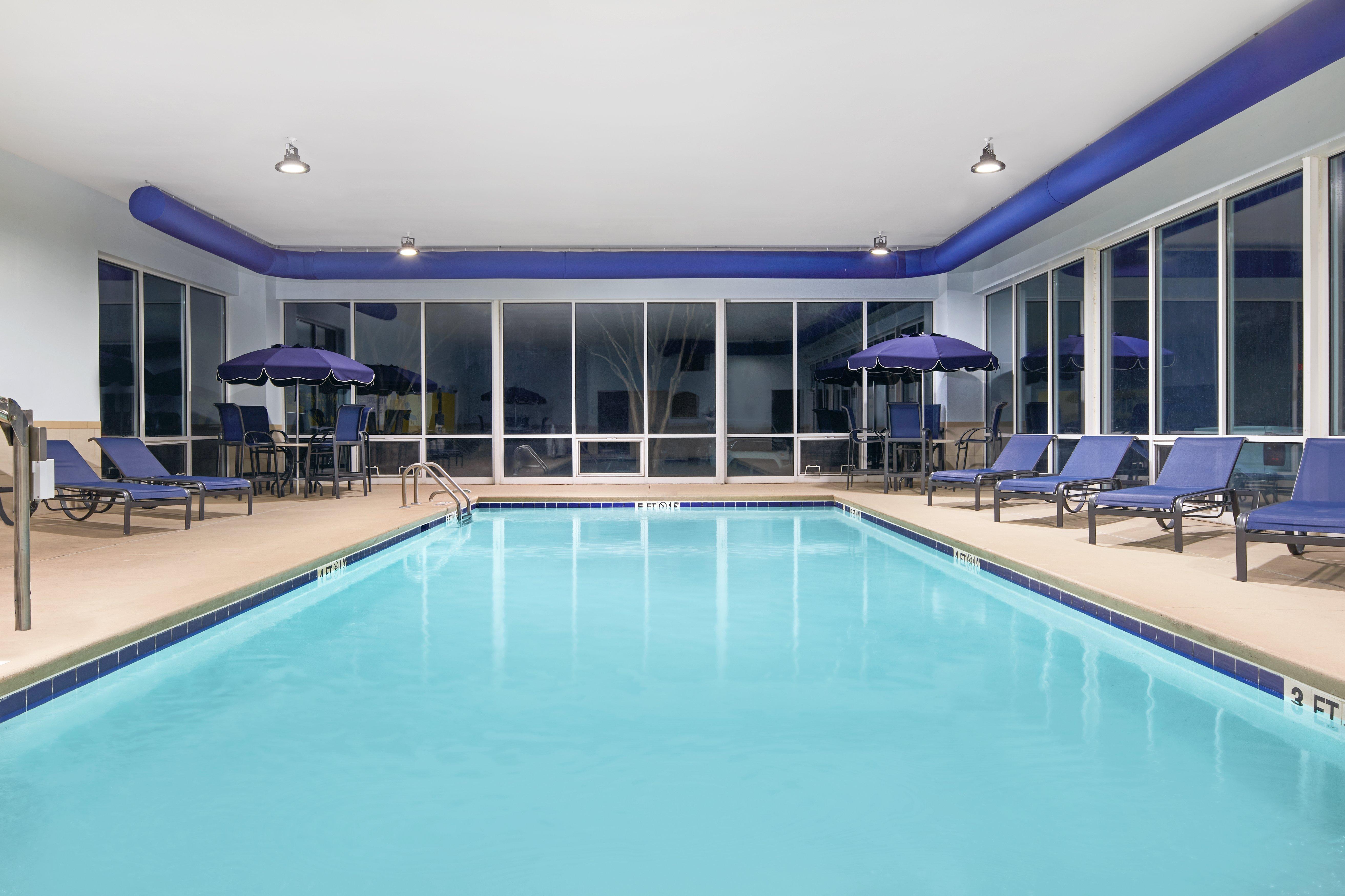 Holiday Inn Express & Suites I-26 & Us 29 At Westgate Mall By Ihg Spartanburg Exterior photo