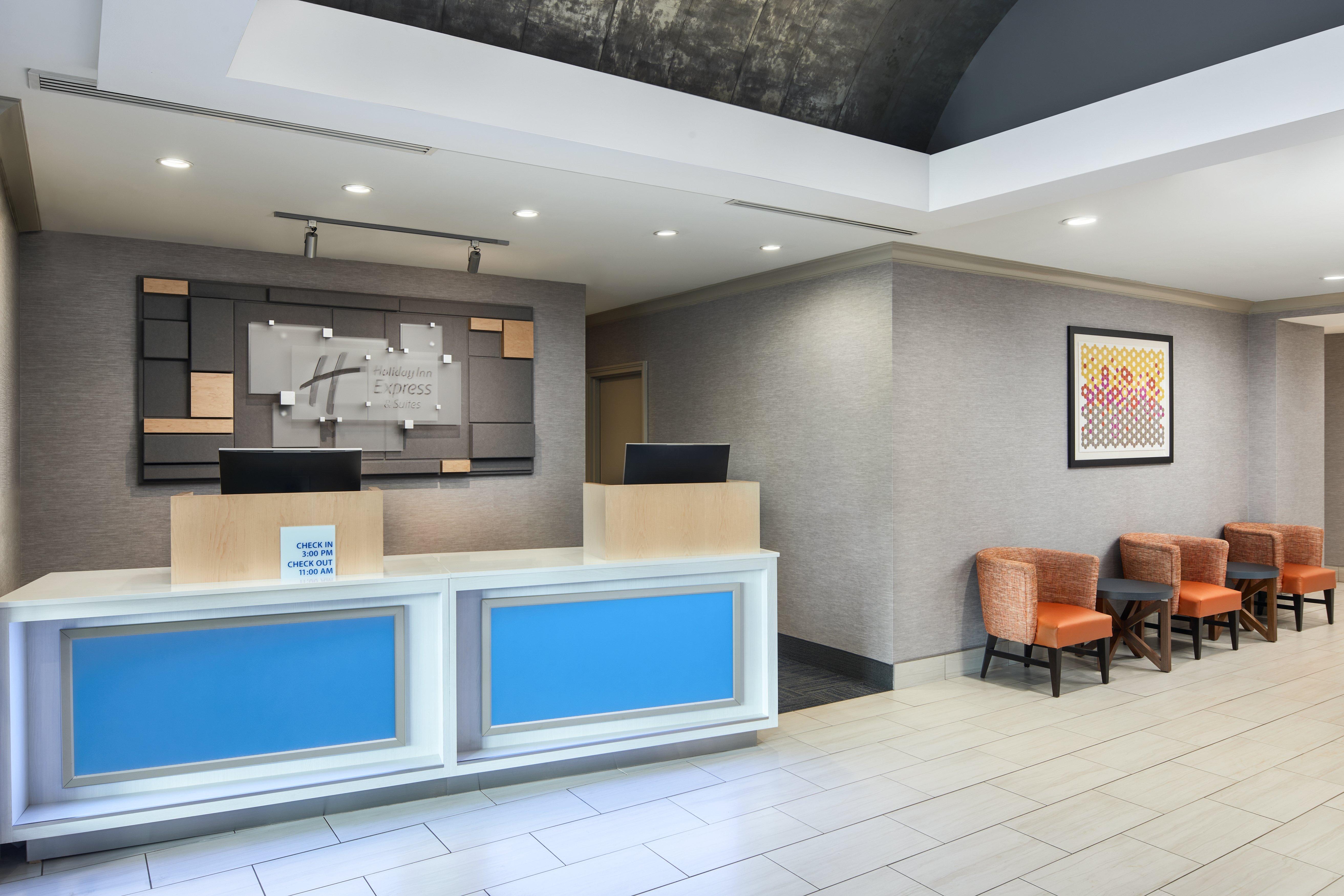 Holiday Inn Express & Suites I-26 & Us 29 At Westgate Mall By Ihg Spartanburg Exterior photo
