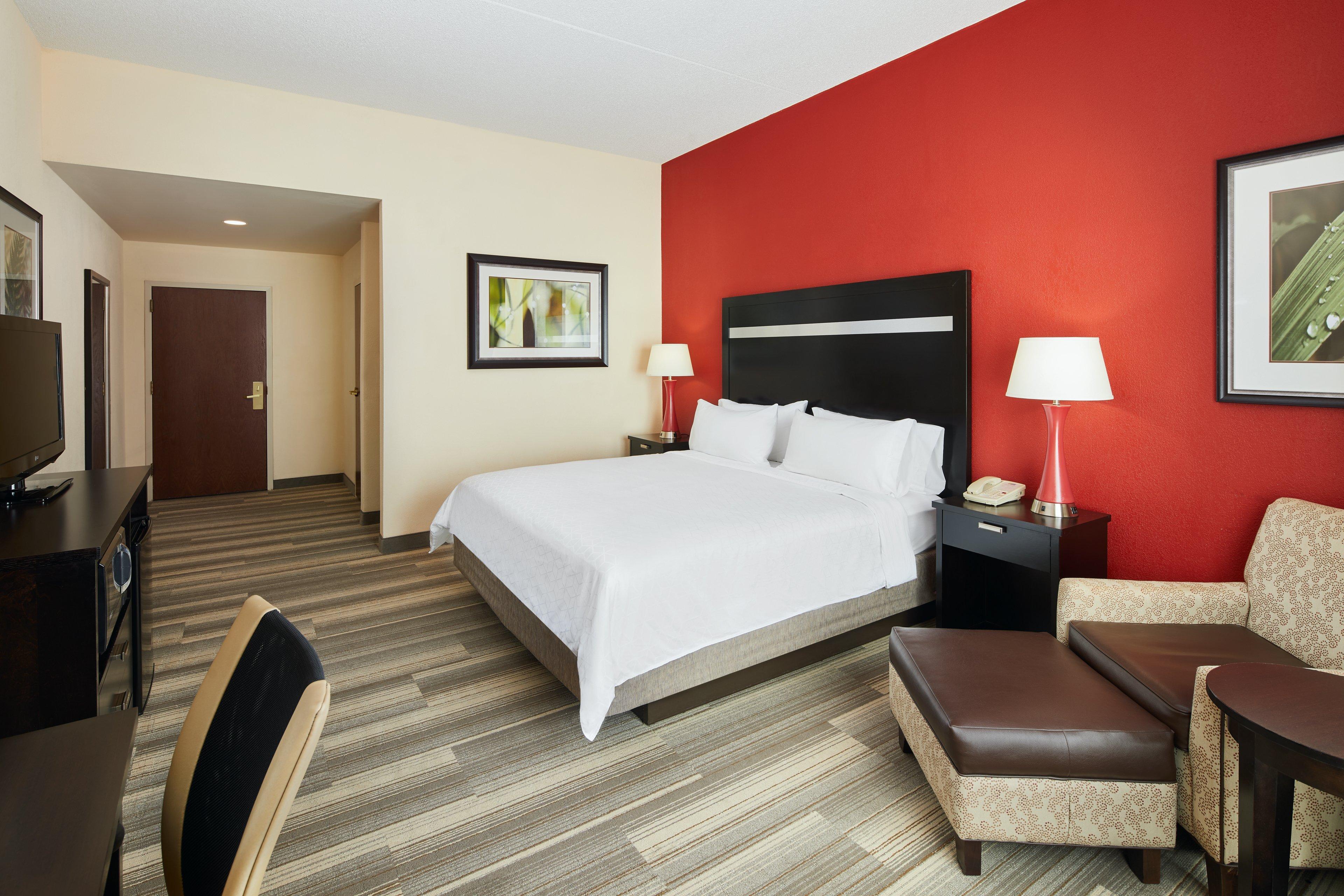 Holiday Inn Express & Suites I-26 & Us 29 At Westgate Mall By Ihg Spartanburg Exterior photo
